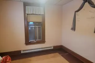 178 W 4th St, Aurora, IN 47001 - Photo 6