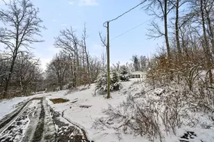 16253 Noble St, Moores Hill, IN 47032 - Photo 2