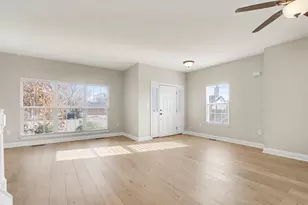 435 Walnut St, Lawrenceburg, IN 47025 - Photo 6