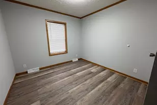 13082 Mary Ann Dr, Rising Sun, IN 47040 - Photo 6