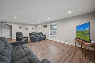 8945 Moody Rd, Moores Hill, IN 47032 - Photo 6