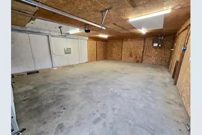 7880 E County Road 1100 N, Sunman, IN 47041 - Photo 14