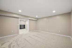 10616 Trevor Dr, Aurora, IN 47001 - Photo 30