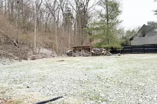 8042 Big Cedar Rd, Cedar Grove, IN 47016 - Photo 10