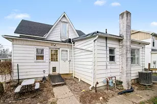 414 Manchester St, Aurora, IN 47001 - Photo 14