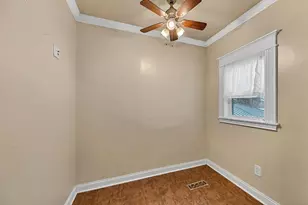 324 E Walnut St, Greensburg, IN 47240 - Photo 14