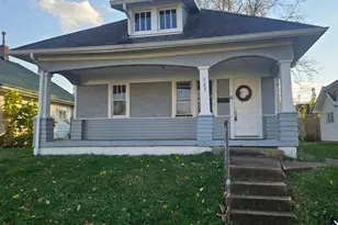 323 E 13th St, Connersville, IN 47331 - Photo 2