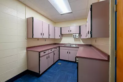 9387 Sr 48, Aurora, IN 47001 - Photo 12