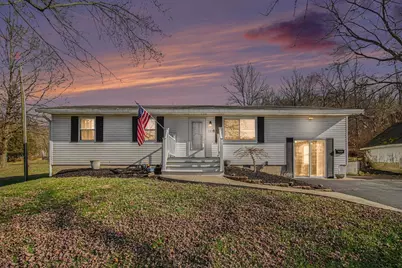 527 Indiana Avenue, Aurora, IN 47001 - Photo 1