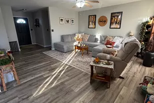 721 W 15th St, Greensburg, IN 47240 - Photo 8