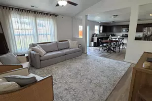 1664 W Kole Dr, Greensburg, IN 47240 - Photo 6