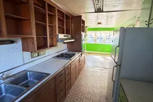 1005 Nowlin Ave, Lawrenceburg, IN 47025 - Photo 8