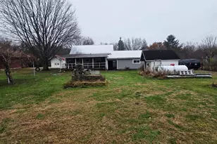 7191 Sr 62, Dillsboro, IN 47018 - Photo 10