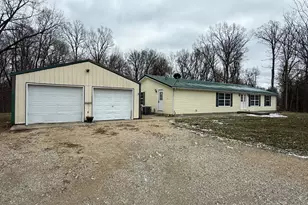 5032 Nell Lee Rd, Bennington, IN 47011 - Photo 2