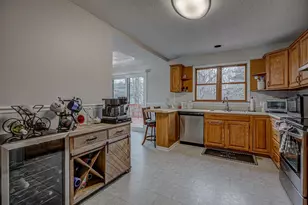 20013 Ravenda Dr, Lawrenceburg, IN 47025 - Photo 14