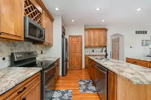 1753 Cove Circle E, Lawrenceburg, IN 47025 - Photo 14