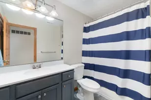 1753 Cove Circle E, Lawrenceburg, IN 47025 - Photo 32