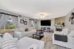 7877 Upper Dry Fork Rd, Madison, IN 47250 - Photo 12