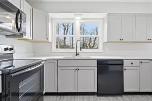 22 W Contreras, Liberty, IN 47353 - Photo 10