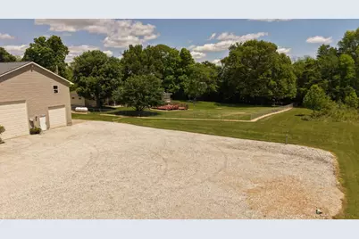 11285 Chesterville, Moores Hill, IN 47032 - Photo 66