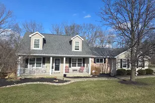 438 Cresthaven Dr, Lawrenceburg, IN 47025 - Photo 1