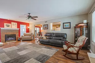 438 Cresthaven Dr, Lawrenceburg, IN 47025 - Photo 6