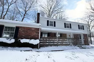 390 N Golf Manor Rd, Connersville, IN 47331 - Photo 1