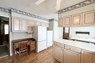 390 N Golf Manor Rd, Connersville, IN 47331 - Photo 34