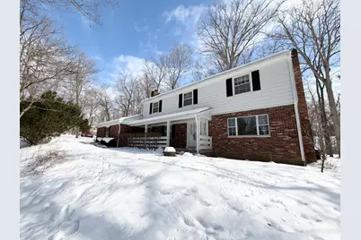 390 N Golf Manor Road, Connersville, IN 47331 - Photo 8