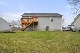 21051 Sunnyridge Dr, Lawrenceburg, IN 47025 - Photo 26
