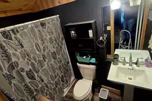 1610 Oakland Ave, Richmond, IN 47374 - Photo 6