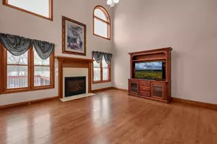 24347 Park Pl Estates Dr, Lawrenceburg, IN 47025 - Photo 8