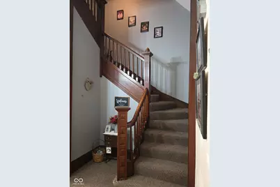 122 W 5th St, Rushville, IN 46173 - Photo 12