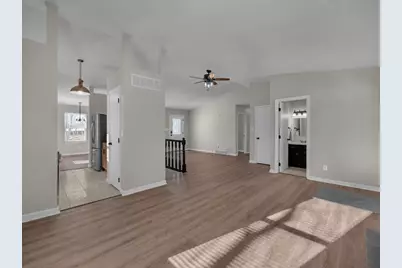 21050 Alpine Drive, Lawrenceburg, IN 47025 - Photo 12