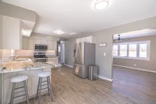 10490 Twin Oaks Dr, Dillsboro, IN 47018 - Photo 8