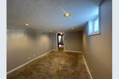 27 Beechgrove Avenue, Batesville, IN 47006 - Photo 18