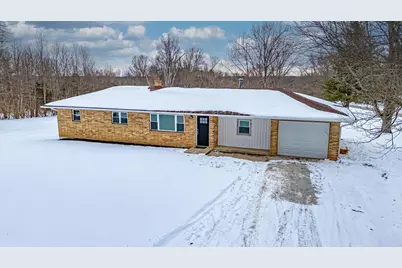 10829 Sharon Drive, Aurora, IN 47001 - Photo 2
