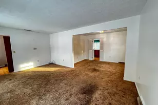 585 Cedar Ln, Batesville, IN 47006 - Photo 6