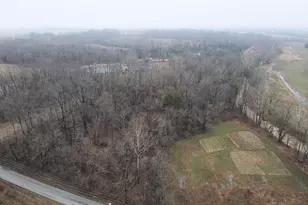 1213 W County Rd 200 S, Versailles, IN 47042 - Photo 2