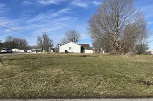 7982 E County Rd 200 S, Greensburg, IN 47240 - Photo 6