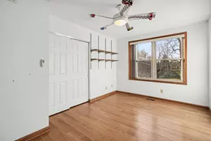 21121 Alpine Dr, Lawrenceburg, IN 47025 - Photo 6