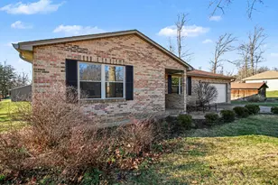 21121 Alpine Dr, Lawrenceburg, IN 47025 - Photo 2