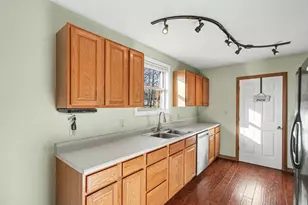 21121 Alpine Dr, Lawrenceburg, IN 47025 - Photo 10