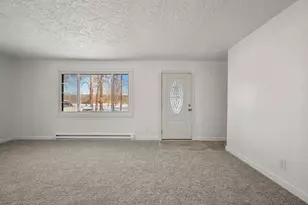 20768 Weisburg Rd, Sunman, IN 47041 - Photo 4