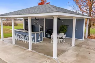 7904 S Sr 129 S, Versailles, IN 47042 - Photo 38