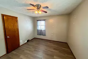 141 W 4th St, Greensburg, IN 47240 - Photo 10