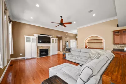 20082 Augusta Drive, Lawrenceburg, IN 47025 - Photo 12