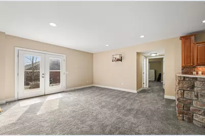 20082 Augusta Drive, Lawrenceburg, IN 47025 - Photo 32