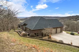 20082 Augusta Dr, Lawrenceburg, IN 47025 - Photo 4