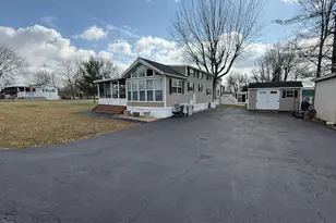 468 Lakeview Circle, Liberty, IN 47353 - Photo 2